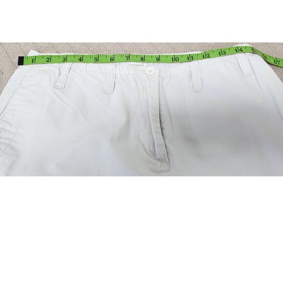 Christopher & Banks Beige Capri Cargo Pants with pockets Women's size 4 - Picture 8 of 8